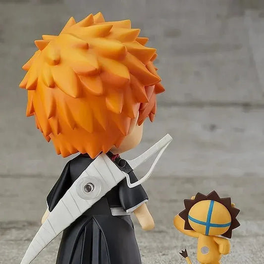 Figurine Ichigo Kurosaki (forme enfant) - Bleach - 10cm de dos