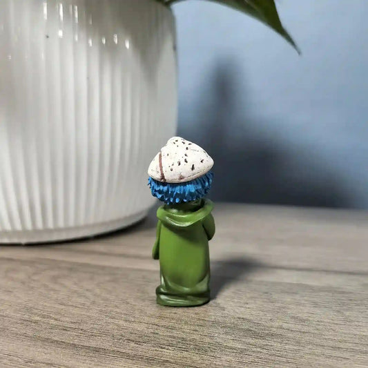 Figurine Nelliel Tu Oderschvank (forme enfant) - Bleach - 6cm de dos