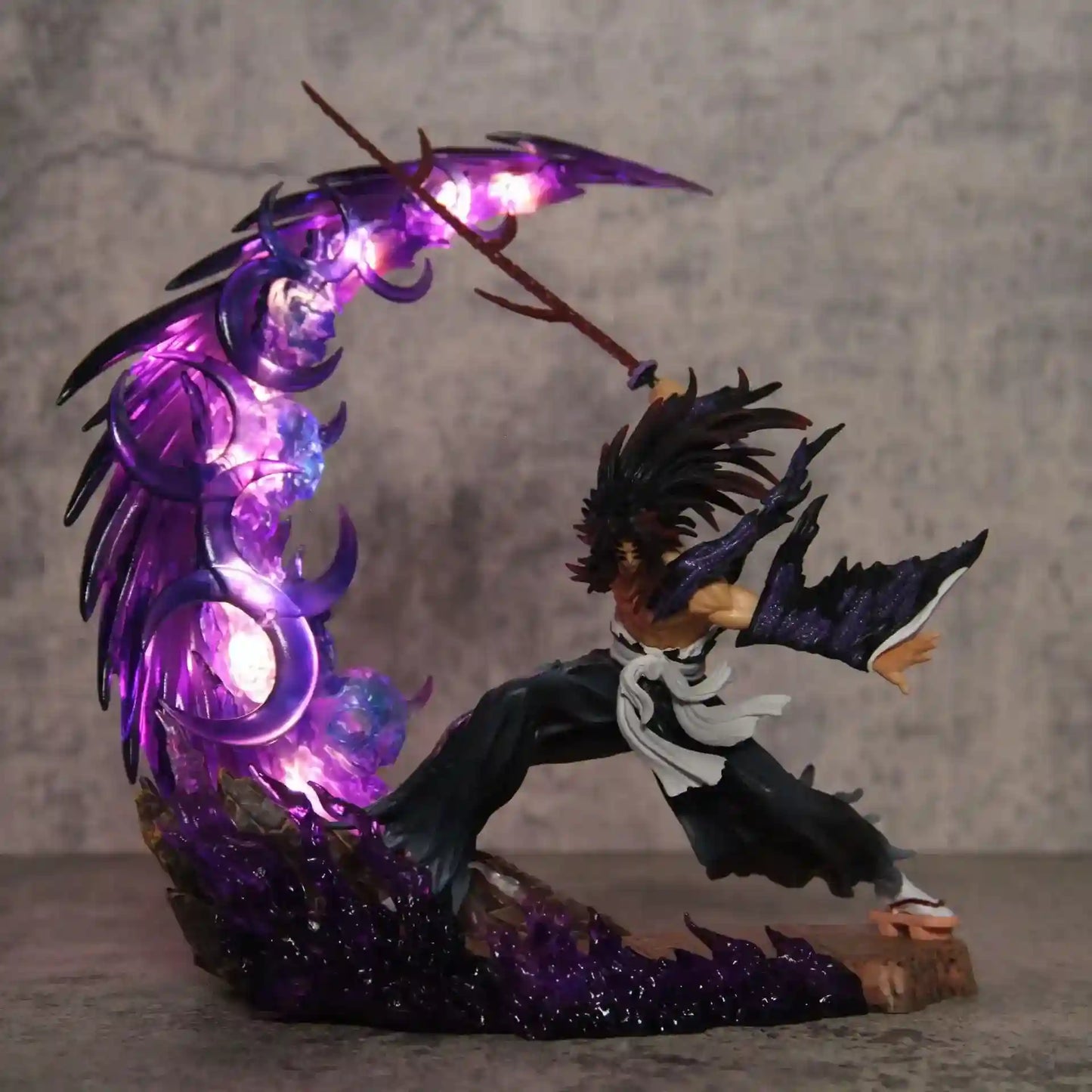 Figurine Kokushibo - Demon Slayer - 22cm