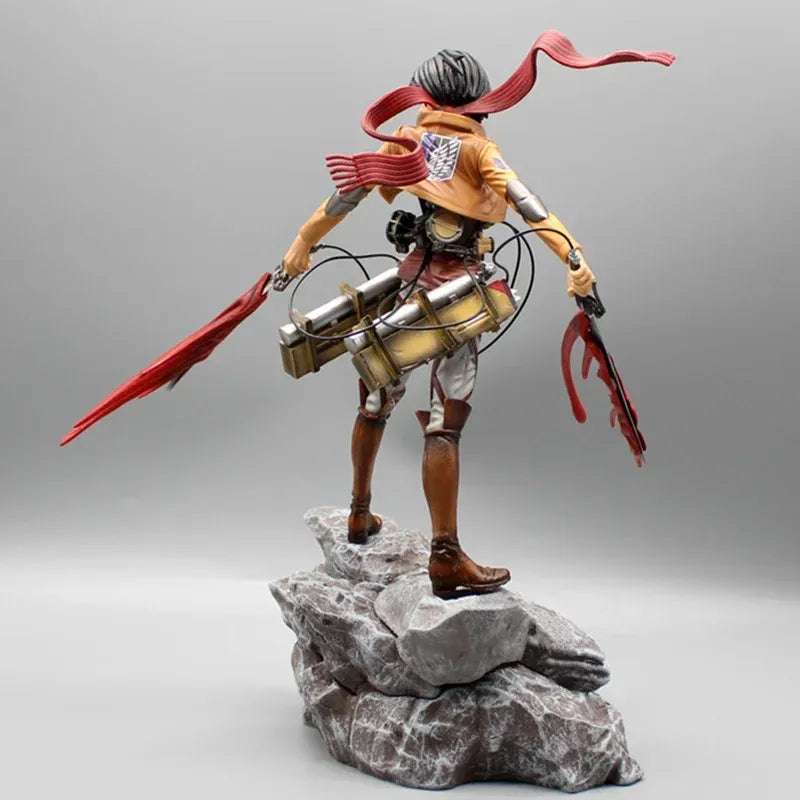 Figurine Mikasa Ackerman - Attack on Titan - 32cm de dos